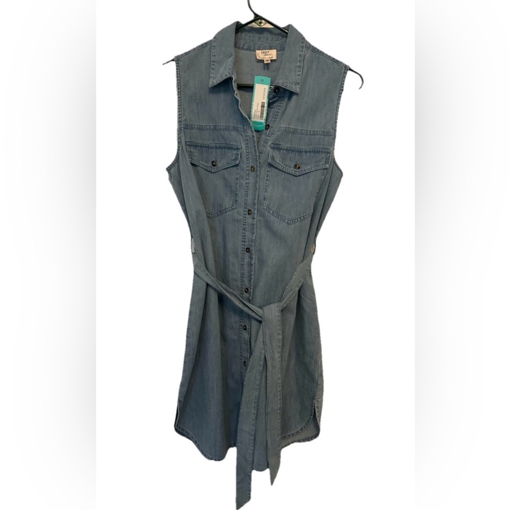 NWT Dizzy Lizzy Sleeveless Denim Dress with Belt in Medium